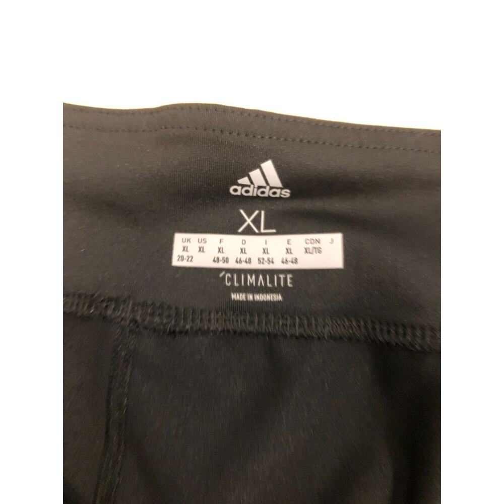 adidas Cropped Pants Women's Size XL Black Activewear Yoga Workout Performance - Picture 5 of 10